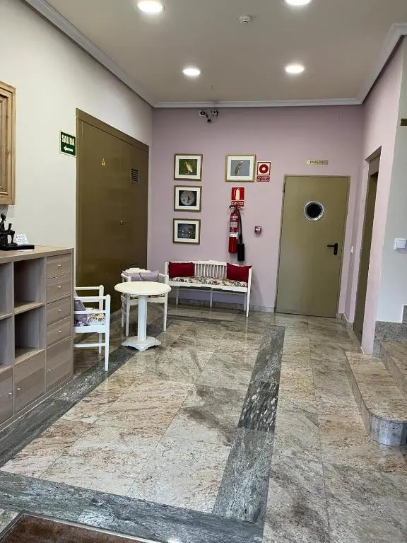 Pasillo y zona de estar