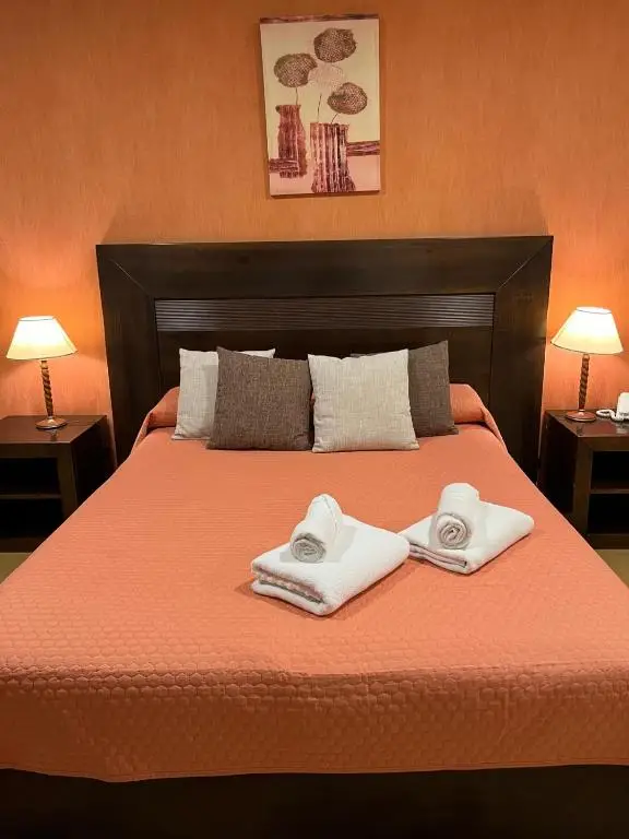 Habitación doble con cama de matrimonio