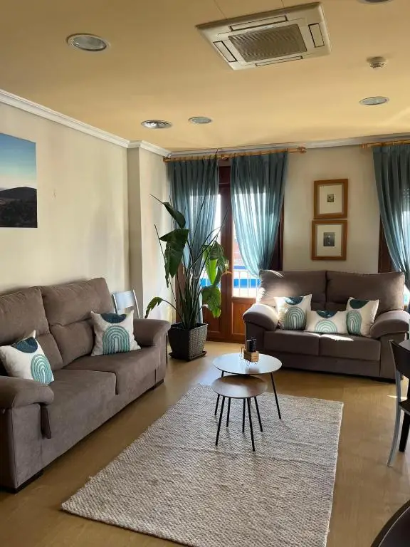 Salón con sofás